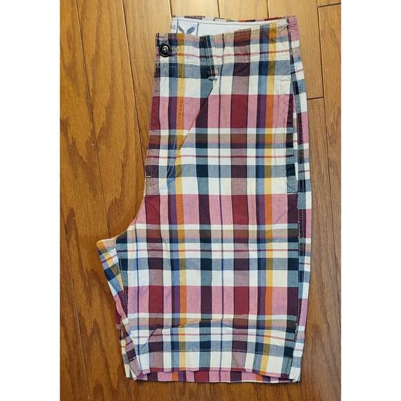 American Eagle Outfitters Men Shorts Size 32 Plaid Multi-Color Red Blue Cream - Picture 5 of 13